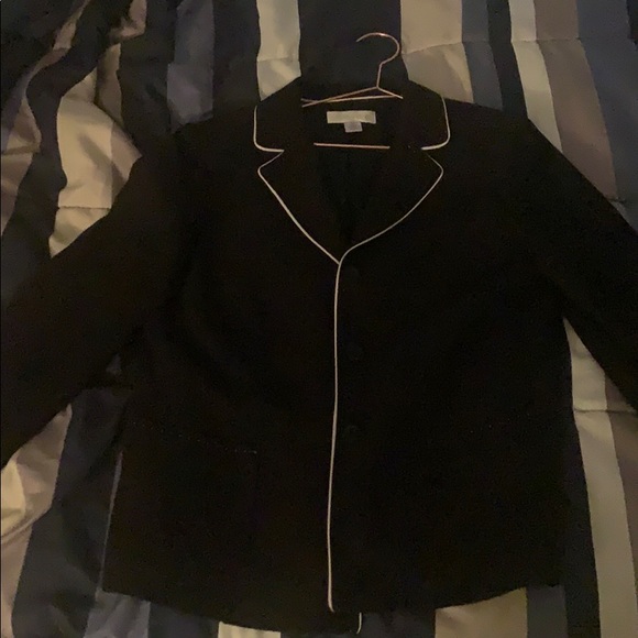 Clothes - Picture 2 of 2
